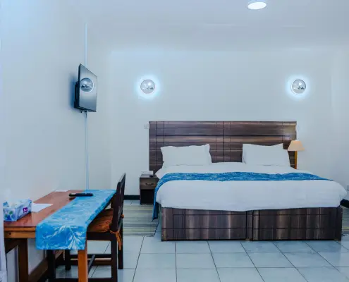 Elsamere Lodge Naivasha image 2